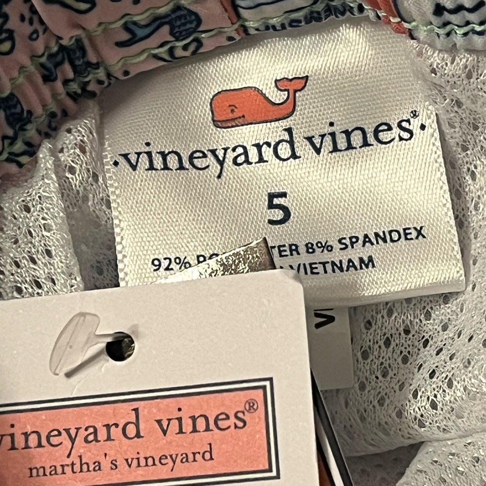 NEW Vineyard Vines Swimwear Patchwork Chappy Swim Trunks Size 5 New With Tags - Picture 3 of 4